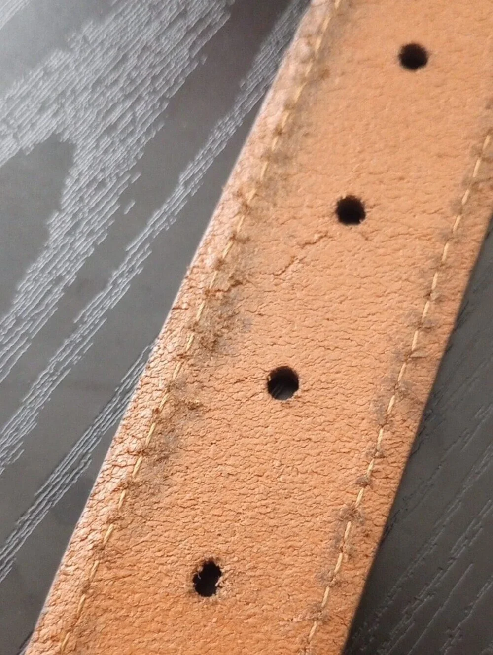 Goodfellow & Co Tan Brown Genuine Leather Belt with Silvertone Buckle